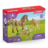 Schleich Horse Club Caring For Baby Animals Figure Set - Radar Toys