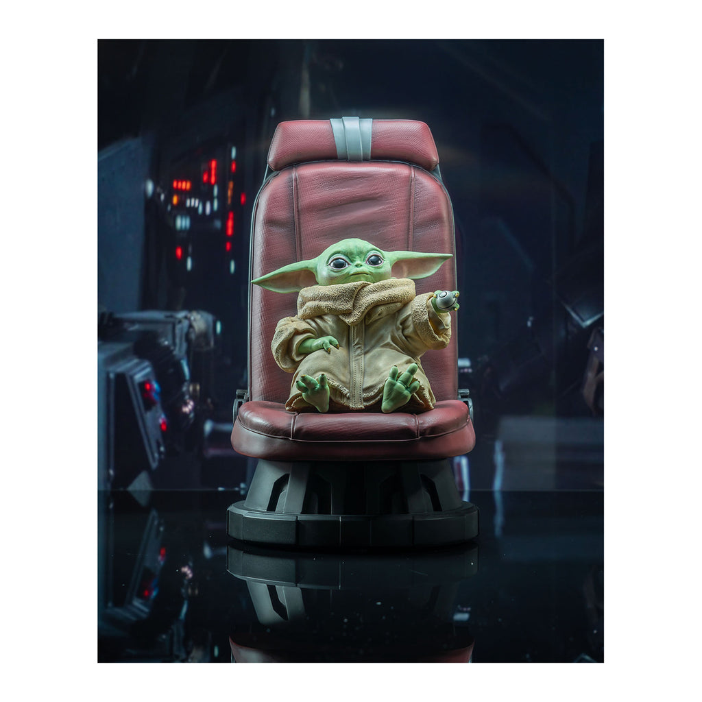 Gentle Giant Star Wars Mandalorian The Child In Chair Statue - Radar Toys