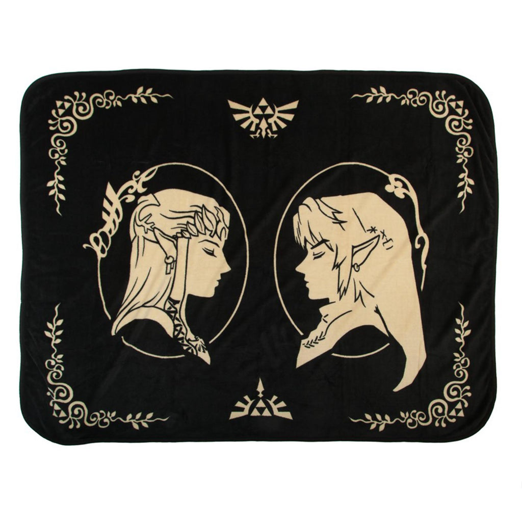Zelda Coral Fleece Plush Throw