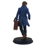 Icon Heroes Fantastic Beasts Newt Scamander With Niffler Statue - Radar Toys